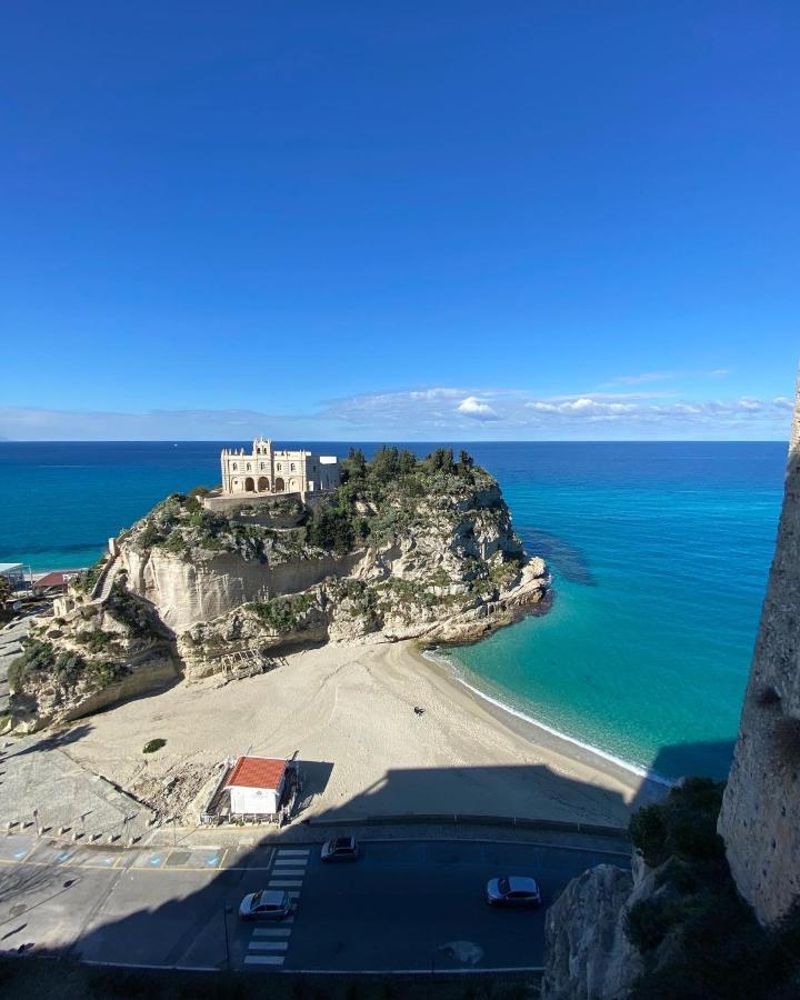 Bluemind Aparthotel Tropea Exteriör bild