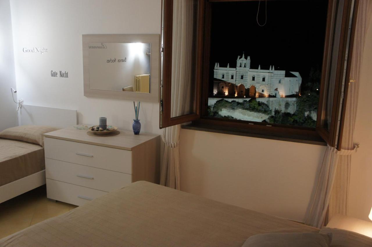 Bluemind Aparthotel Tropea Exteriör bild